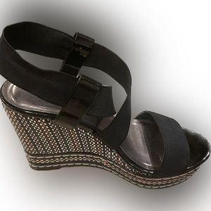 Charles David size 7.5 wedge sandals